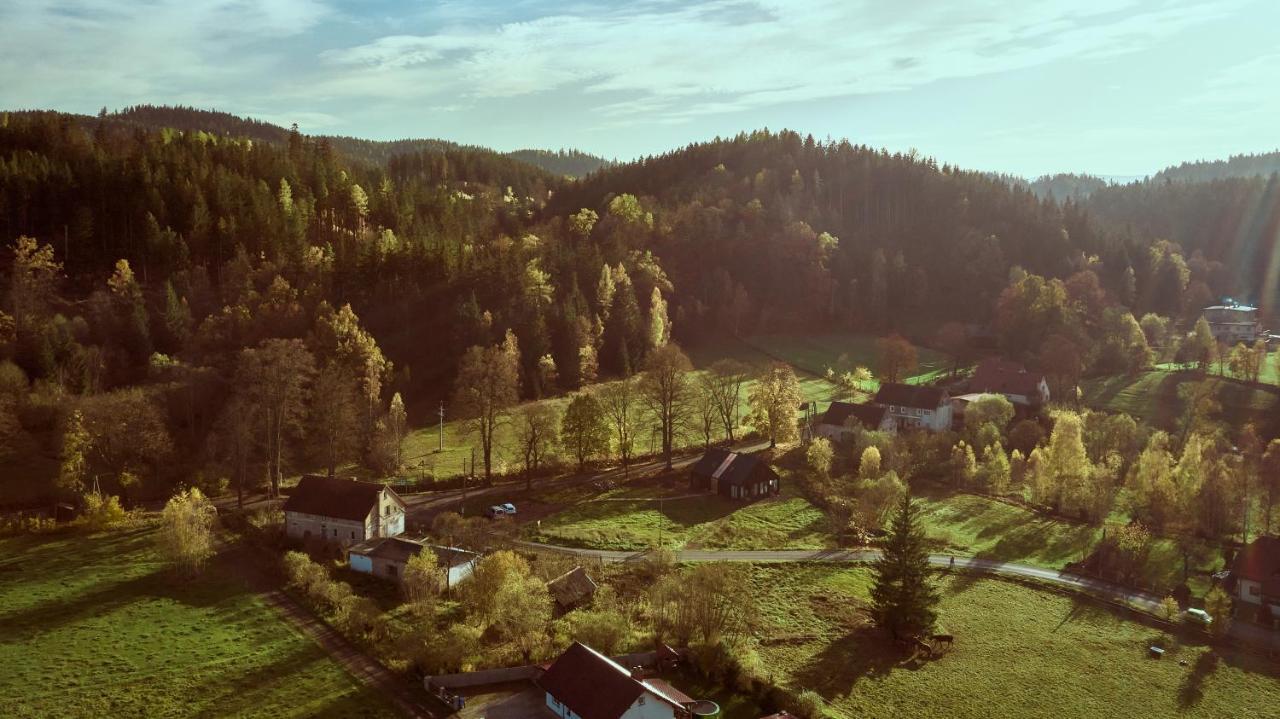 Baza Udana Appartement Janowice Wielkie Buitenkant foto